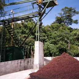 El Salvador - Las Isabellas - Tequendama Mill 066